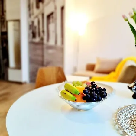 Stylowe Poddasze Krola Augusta Апартаменти Ряшів